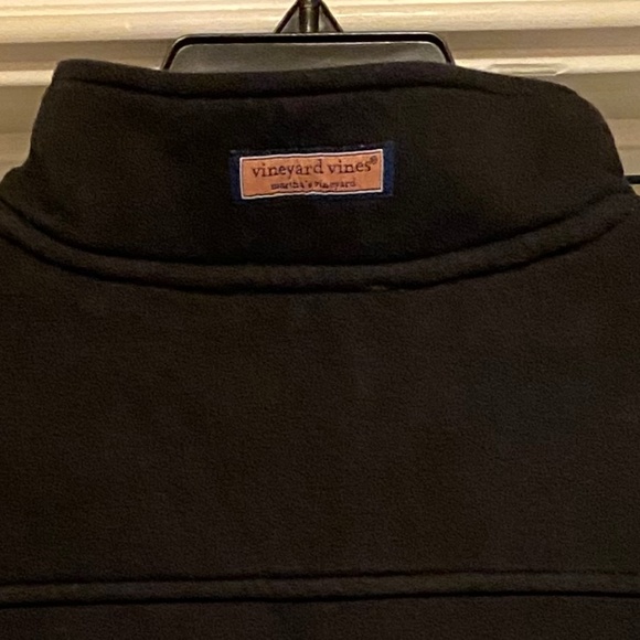 Vineyard Vines Men’s Long Sleeve Zipped Pullover. Size XL. Color black - Picture 2 of 8